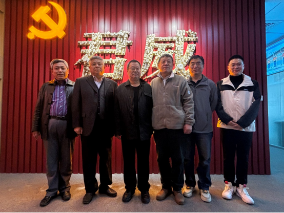 遼寧理工學院與沈陽君威新能科技有限公司舉行校企合作暨企業(yè)獎學金簽約儀式